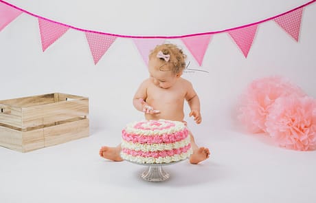 smash the cake photographe naissance nouveau né maternité Yonne Auxerre sens
